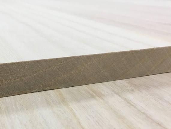 泡桐 27 mm x 1220 mm x 2440 mm