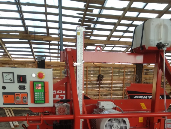 Gergaji frame horisontal