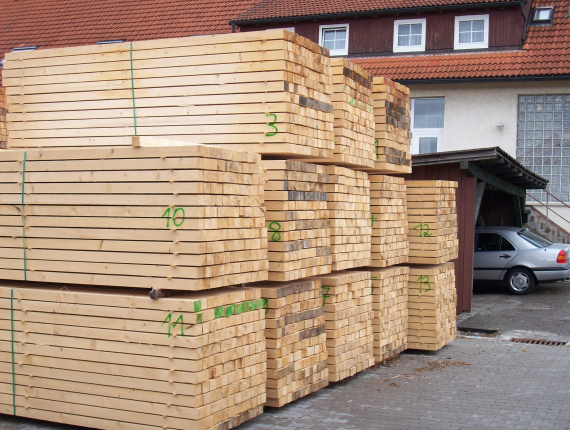 Spruce KD Pallet timber 80 mm x 100 mm x 3000; 4000 mm