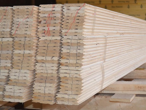 Moulures, menuiserie, maisons en bois