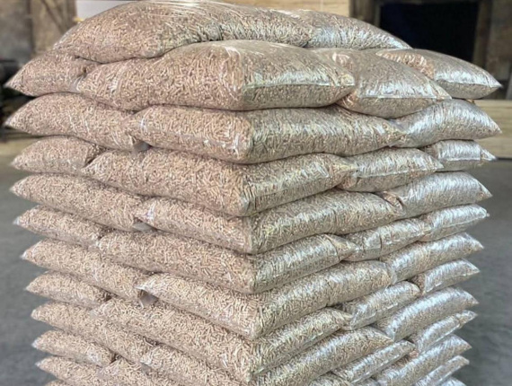 بلوط حبيبات خشبية 5 mm x 40 mm