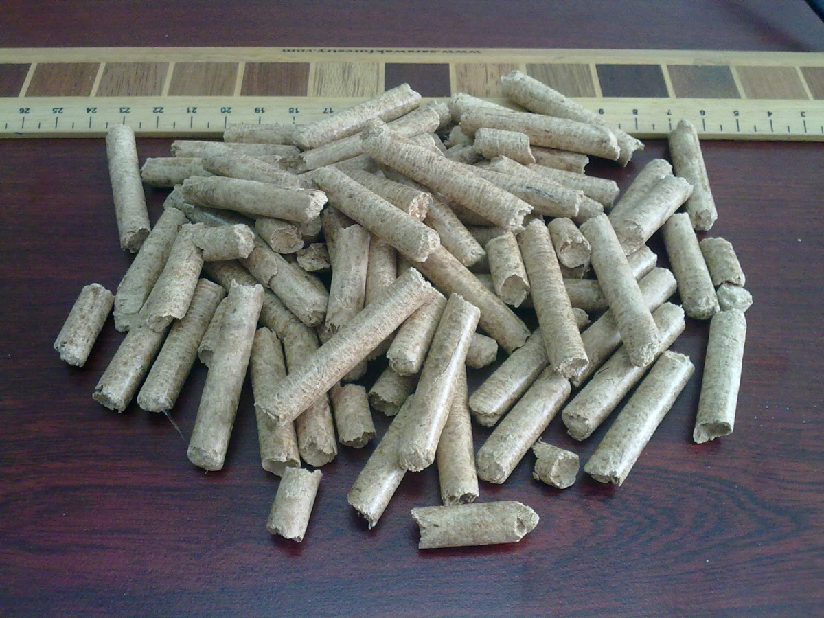 Holzpellets 6-8 mm x 10-30 mm