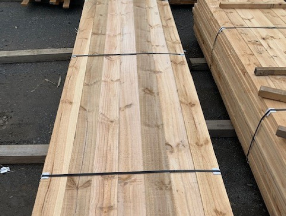50 mm x 100 mm x 3600 mm GR 建築材辐射松